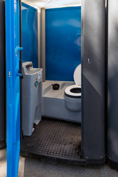 Affordable portable toilet rental in Kenilworth, IL